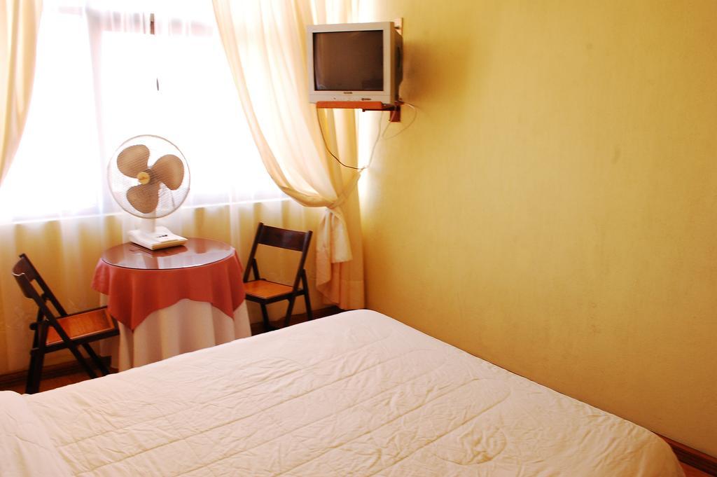 Hotel Jham إكيكي المظهر الخارجي الصورة