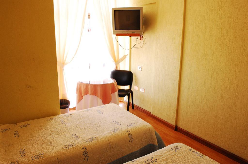 Hotel Jham إكيكي الغرفة الصورة