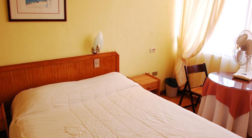 Hotel Jham إكيكي المظهر الخارجي الصورة