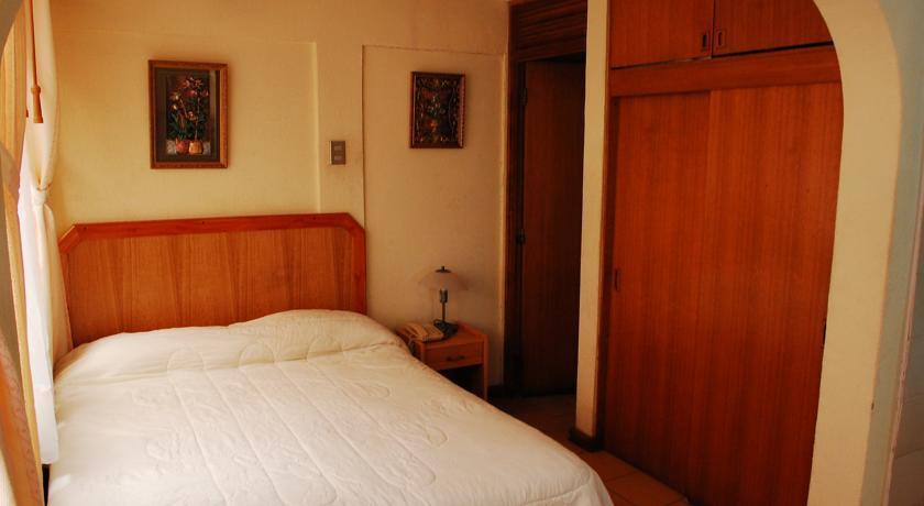 Hotel Jham إكيكي المظهر الخارجي الصورة