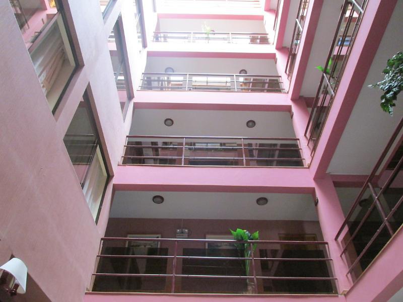 Hotel Jham إكيكي المظهر الخارجي الصورة