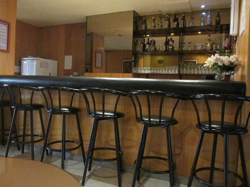 Hotel Jham إكيكي المظهر الخارجي الصورة
