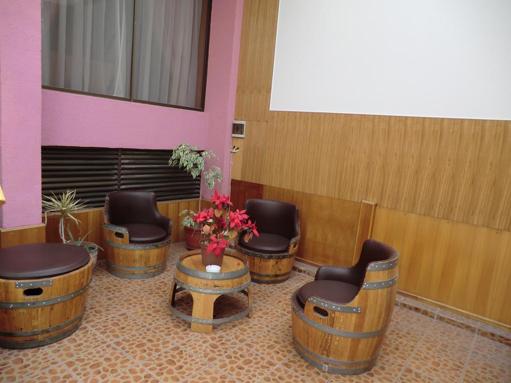 Hotel Jham إكيكي المظهر الخارجي الصورة